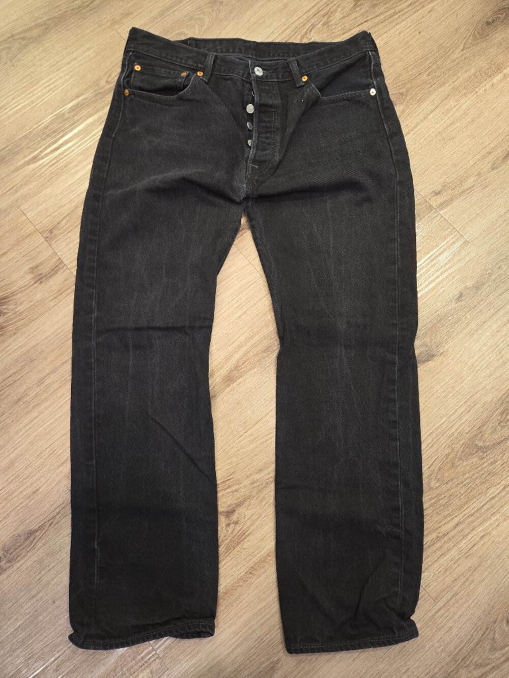 Levis 501 Jeans Mens 34x30 Black Straight Fit Button Fly